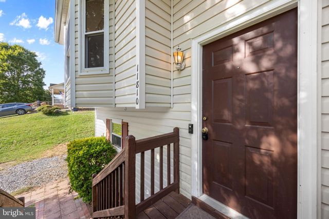 11810 CLARENCE DR, Fredericksburg, VA 22407