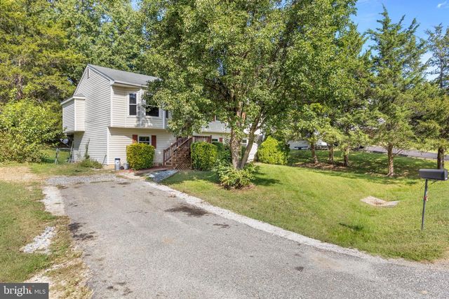 11810 CLARENCE DR, Fredericksburg, VA 22407