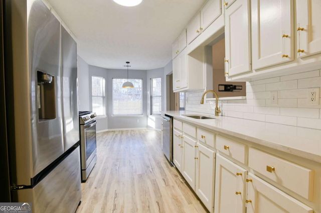 1255 Summit Point Lane, Snellville, GA 30078