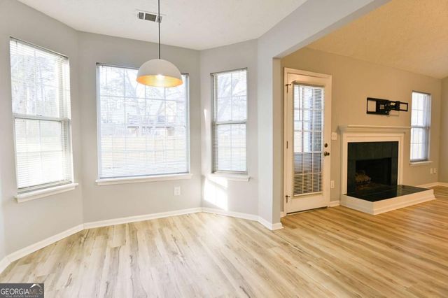 1255 Summit Point Lane, Snellville, GA 30078