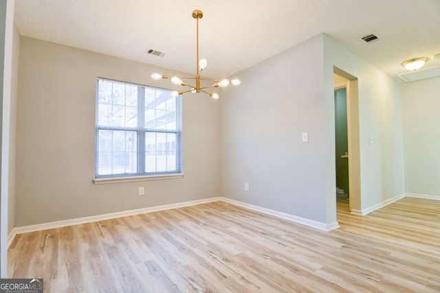 1255 Summit Point Lane, Snellville, GA 30078