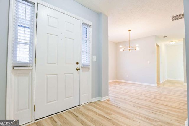 1255 Summit Point Lane, Snellville, GA 30078