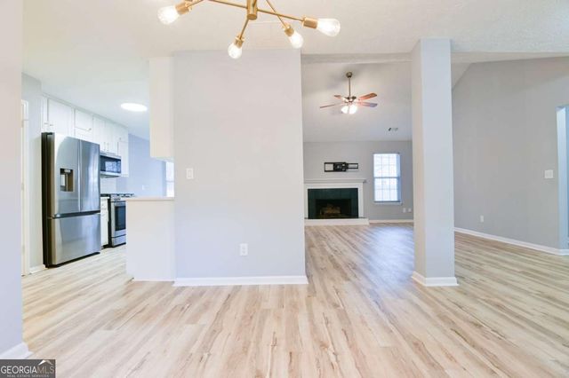 1255 Summit Point Lane, Snellville, GA 30078