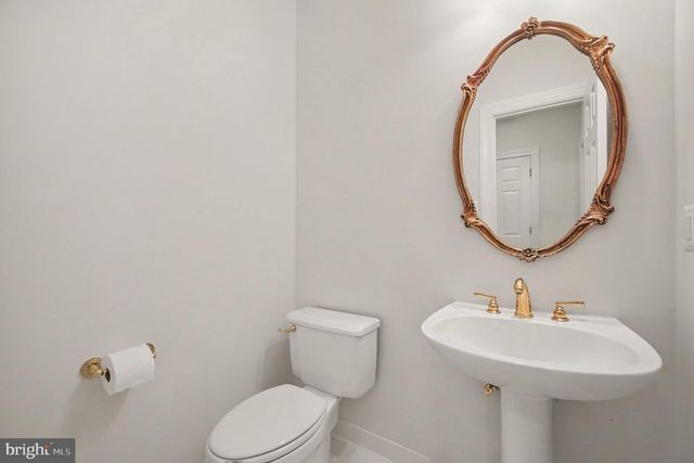 6356 LEE FOREST PATH, Centreville, VA 20120