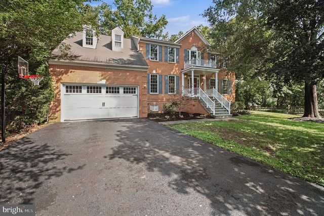 6356 LEE FOREST PATH, Centreville, VA 20120