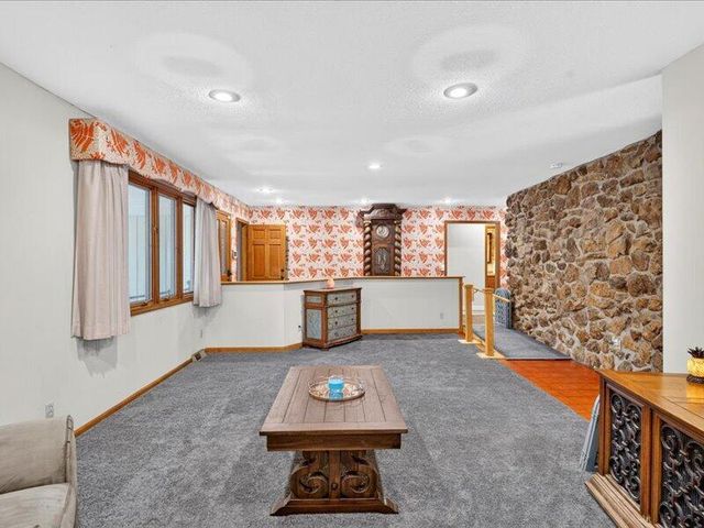 3003 W Sharon Drive, Ozark, MO 65721