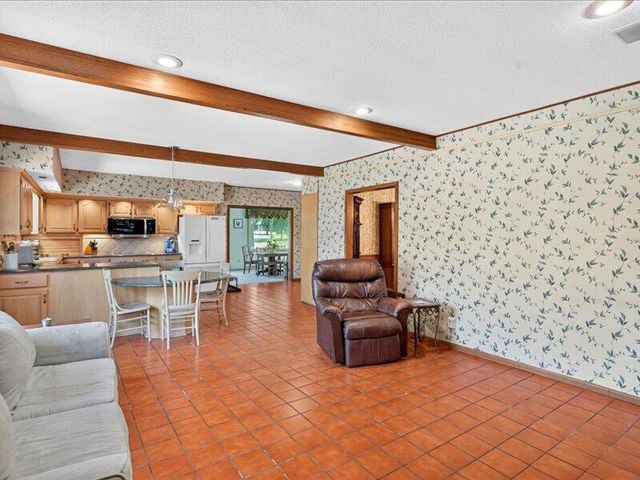 3003 W Sharon Drive, Ozark, MO 65721