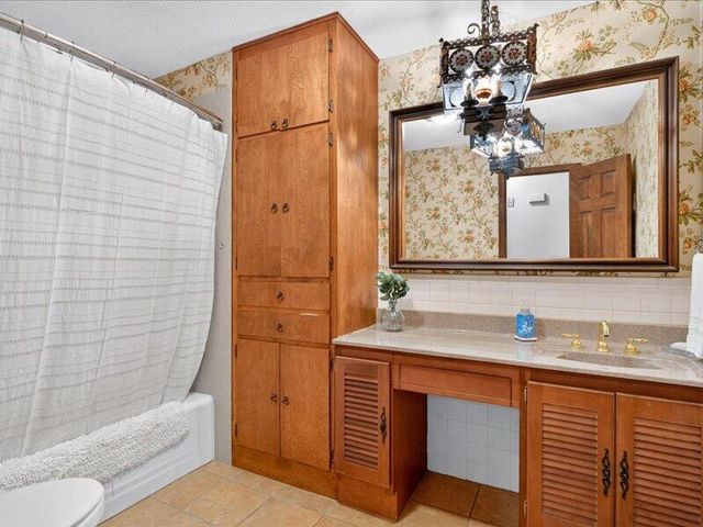 3003 W Sharon Drive, Ozark, MO 65721