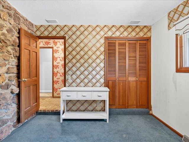 3003 W Sharon Drive, Ozark, MO 65721