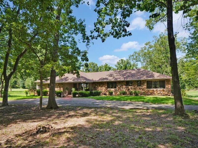3003 W Sharon Drive, Ozark, MO 65721
