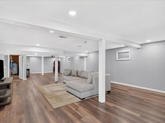 3003 W Sharon Drive, Ozark, MO 65721