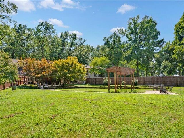 3003 W Sharon Drive, Ozark, MO 65721