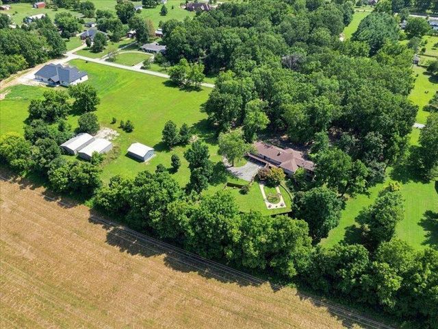 3003 W Sharon Drive, Ozark, MO 65721