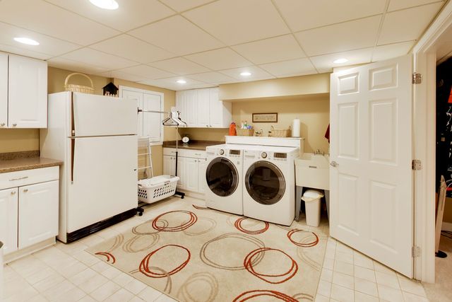 338 S Gibbons Avenue, Arlington Heights, IL 60004