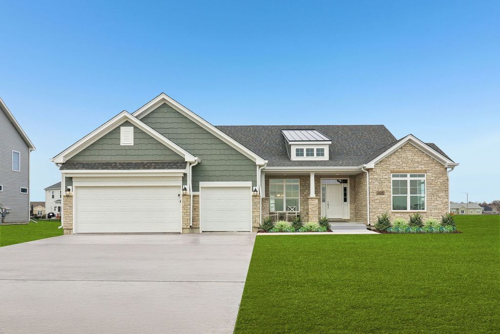 1119 Parkside Drive, Sycamore, IL 60178