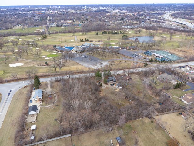 7445 Willow Springs Road, Countryside, IL 60525