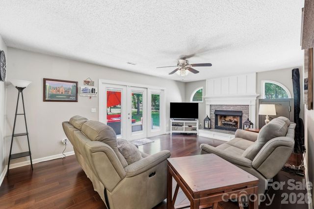 3970 Tenneyson Court NW, Concord, NC 28027