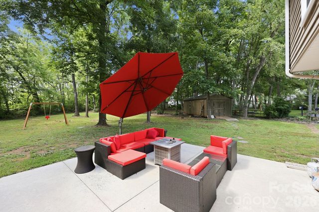 3970 Tenneyson Court NW, Concord, NC 28027