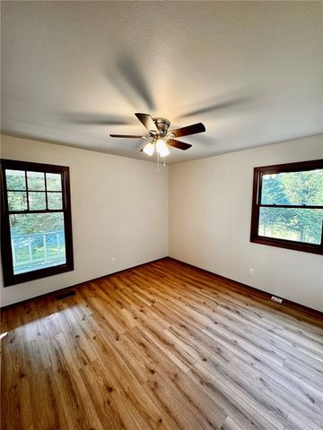8889 Old Dutch Elbow, Rogers, AR 72756