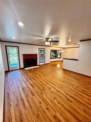 8889 Old Dutch Elbow, Rogers, AR 72756