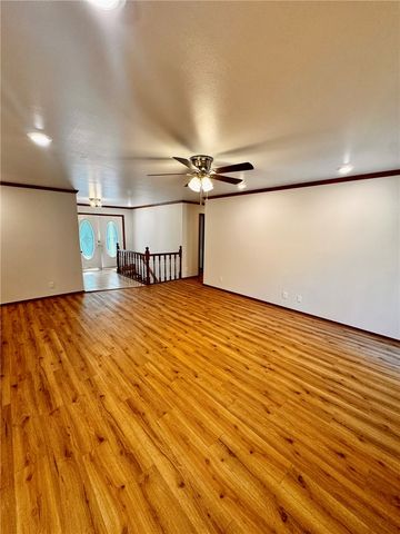 8889 Old Dutch Elbow, Rogers, AR 72756