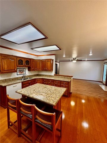 8889 Old Dutch Elbow, Rogers, AR 72756