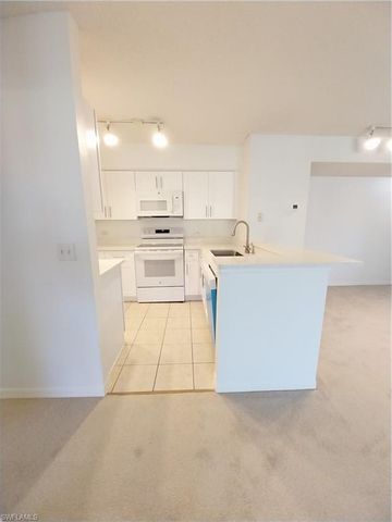 8950 Colonnades CT E # 824, Bonita Springs, FL 34135