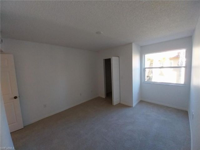 8950 Colonnades CT E # 824, Bonita Springs, FL 34135