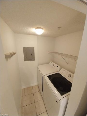 8950 Colonnades CT E # 824, Bonita Springs, FL 34135