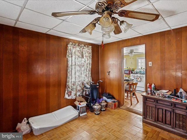 105 S HOUCKSVILLE RD, Hampstead, MD 21074