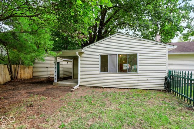 530 Eagleview Court, Zionsville, IN 46077