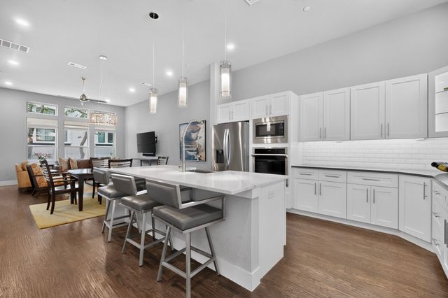 3170 Carmel Street 106, Dallas, TX 75204