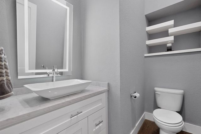 3170 Carmel Street 106, Dallas, TX 75204