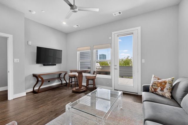 3170 Carmel Street 106, Dallas, TX 75204