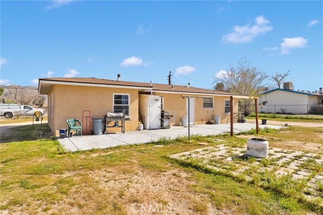 9214 Choiceana Avenue, Hesperia, CA 92345