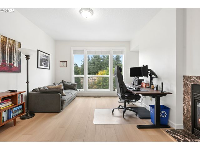 4849 Se ANDEREGG Loop, Portland, OR 97236