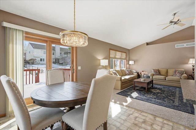 1355 Gray Hawk Way, Sun Prairie, WI 53590