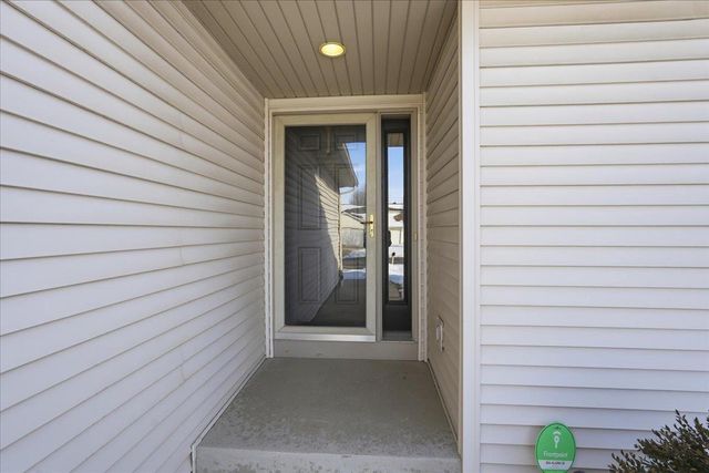 1355 Gray Hawk Way, Sun Prairie, WI 53590