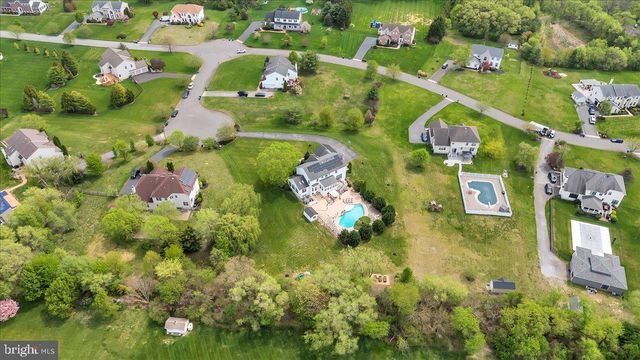 4 JAMES CT, Swedesboro, NJ 08085