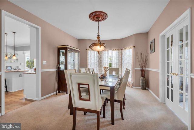4 JAMES CT, Swedesboro, NJ 08085