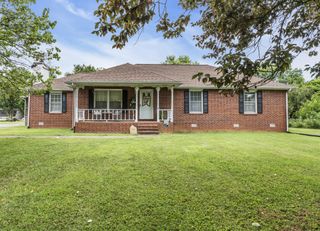 2321 Nickajack Trl, Murfreesboro, TN 37127