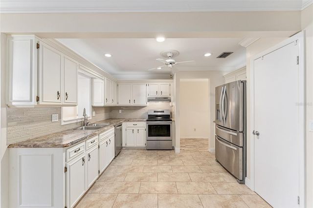 8873 SW 95TH STREET D, Ocala, FL 34481