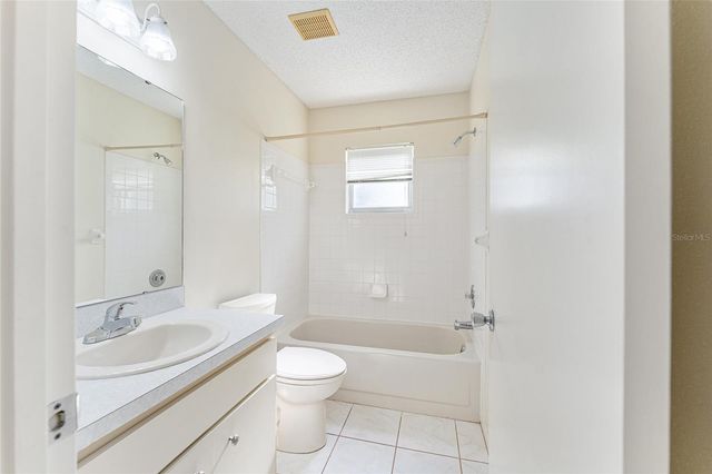 8873 SW 95TH STREET D, Ocala, FL 34481