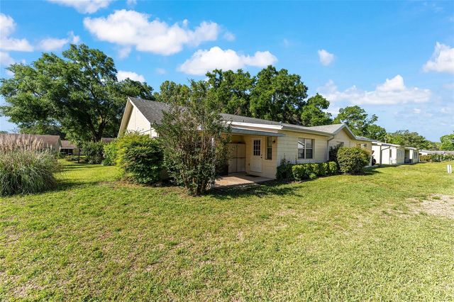 8873 SW 95TH STREET D, Ocala, FL 34481
