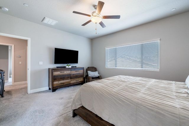 6157 E Garland Avenue, Fresno, CA 93727