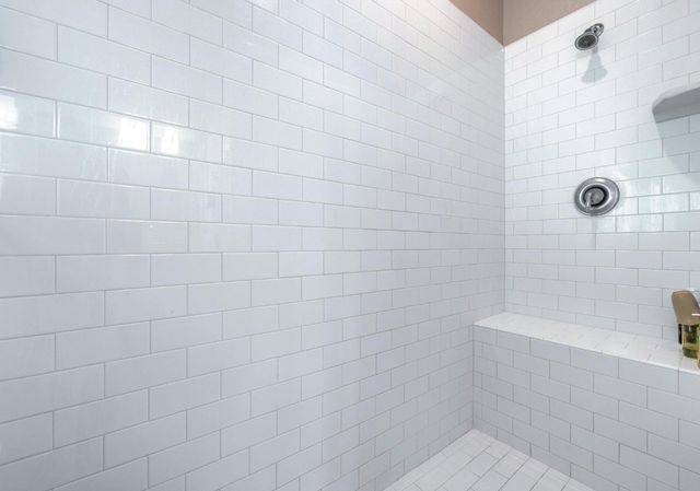 6157 E Garland Avenue, Fresno, CA 93727