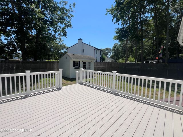 22 Locust Court, Brick, NJ 08723