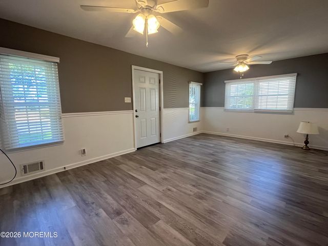 22 Locust Court, Brick, NJ 08723