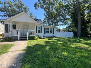 22 Locust Court, Brick, NJ 08723