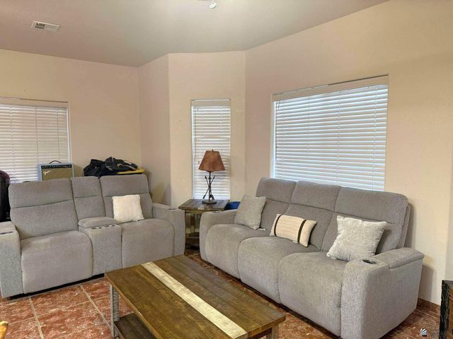 14696 E 49 Dr, Yuma, AZ 85367